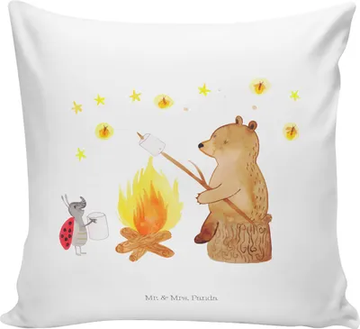 Produktbild von Mr. & Mrs. Panda kuschelkissen 40x40 Bär & Marienkäfer Lagerfeuer - Weiß - Geschenk, Sofakissen, Deko Kissen, Dekokissen Sofa, Teddy