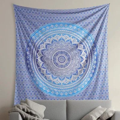 Produktbild von Ibenzoa® Handgefertigter Mandala-Wandteppich – Blau mit Ombré-Muster, 100% Baumwolle, Boho-Wandbehang für Wohnzimmer & Schlafzimmer, auch als Picknickdecke