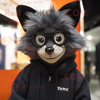 Zdjęcie produktu dla Postać REDBROKOLY w kostiumie maskotki Black Fox ubrana w bluzę i okulary