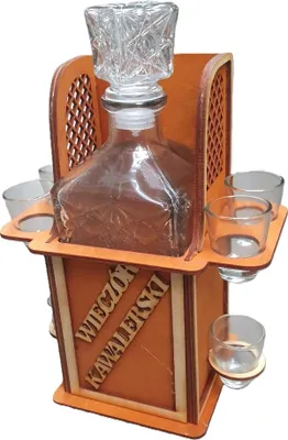 Zdjęcie produktu dla karafka z kieliszkami konfesjonał Wieczór Kawalerski