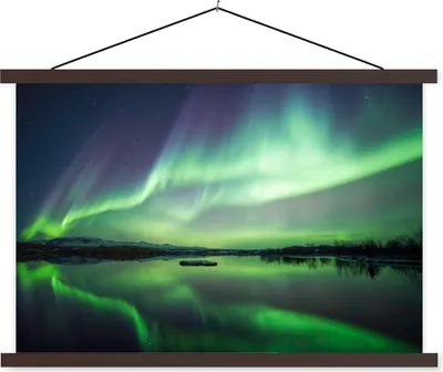 Produktbild von MuchoWow® Textilposter Nordlicht - See - Island - Grün - Wald - Schnee 150x100 cm mit schwarzem Rahmen - Schlafzimmer