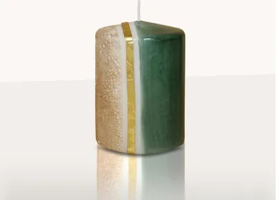 Produktbild von Designkerze Atica  Stumpenkerze Waldgrün 100 x Ø 70 mm