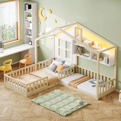 Produktbild von okwish Kinderbett Bodenbett 90x200 cm (140x70 cm) Mit Fenster und Schornstein in Form eines Hauses Mit Regalen, Raumhoher Massivholz-Bettkasten Mit Sicherheitsgitter und Lattenrost, Holzfarbe,Ohne Matratze