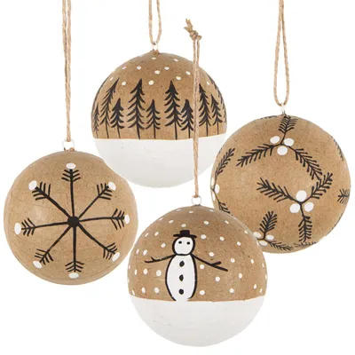 Produktbild von 4 Weihnachtskugeln weiß braun - skandinavische Weihnachtsdeko Ø 7 cm