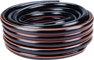 Obrázok produktu pre Záhradná hadica BLACK+DECKER 25 metrov ⌀13MM - Odolné PVC - Zalievanie záhrady, umývanie auta, napúšťanie bazéna - Vhodná na akýkoľvek štandardný vodovodný kohútik - Čierna/oranžová