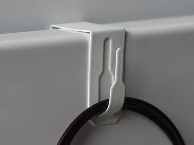 Produktbild von 20 Fensterhaken für Dekorationen und Vitragestangen – klein und unauffällig (15-20 mm Klemmbereich, weiß)