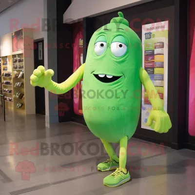 Productafbeelding van Lime Green Green Bean mascotte REDBROKOLY kostuum karakter gekleed met een joggingbroek en clutch bags