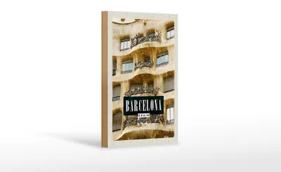 Produktbild von Holzschild Reise 12x18 cm Barcelona Spanien Architeltur Urlaub