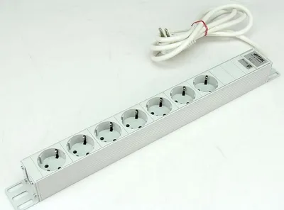 Obrázek produktu pro Rittal DK7240.210, 7 AC zásuvky / AC zásuvek, Typ D, 250 V, 16 A, Bílá, Hliník
