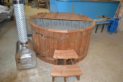 Produktbild von Outdoor-Spa Hot Tub Whirlpool Badefass Thermalwanne Erholungsbecken
