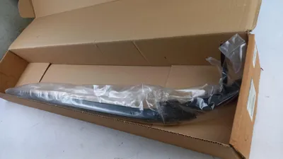 Produktbild von Original OE NISSAN Tür Führungsschiene 7779000QAF