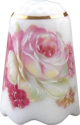 Produktbild von Porzellan Fingerhut rosa Rose mit Goldrand Miniatur Dekor