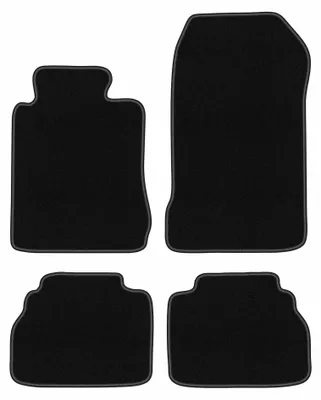 Obrázok produktu pre Velúrové autokoberce pre: Mercedes E W210 1995-2003 (sedan/kombi) – sada 4 ks, čierne, na mieru – Wielganizator BASIC