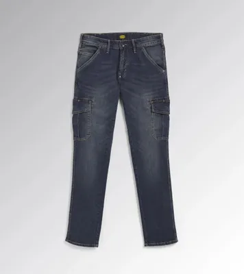 Imagen del producto de Pantalón cargo "Stone" de la marca Diadora, con efecto desgastado y lavados