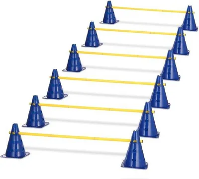 Zdjęcie produktu dla Zestaw przeszkód agility, zawierający 12 pachołków, 18 tyczek, zestaw przeszkód dla psów, akcesoria do treningu piłki nożnej do ćwiczeń koordynacji, z torbą transportową