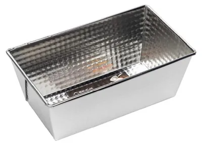 Zdjęcie produktu dla Blacha do pieczenia wykonana z nieprzywierającej stali o wymiarach 20x12x8 cm