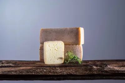 Immagine prodotto di Formaggio Stangenkäse di Sesto, forma intera, circa 3,4 kg. - Caseificio Sesto