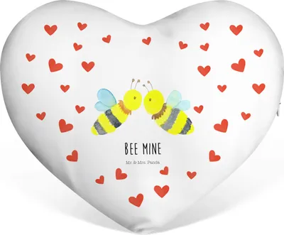 Produktbild von Mr. & Mrs. Panda Herzkissen Biene Liebe - Weiß - Geschenk, Herzchen Kissen, Sofakissen, Hochzeitskissen, Dekokissen, Kuschelkissen
