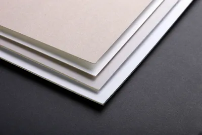 Produktbild von Clairefontaine Mittelfeiner Karton 1mm 50x65cm, 600g 10 Bogen Weiß & Grau 93990C