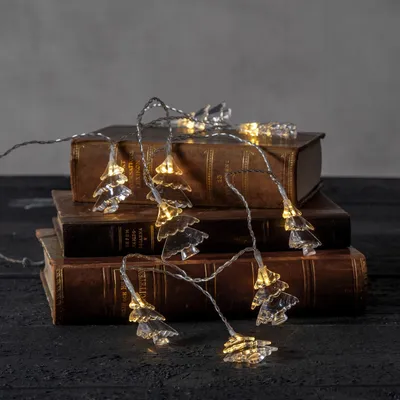 Produktbild von LED Lichterkette Weihnachtsbäume - 10 warmweiße LED - L: 1,35m - Timer - Batteriebetrieb - für Innen