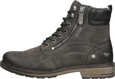 Image de Mustang Veterschoenen Hoog  Veterschoenen Hoog - Donkergrijs - Maat 42