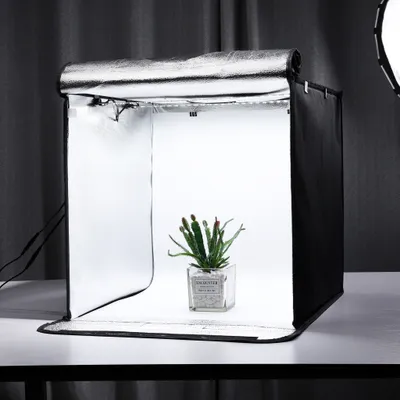 Produktbild von Yorbay Fotostudio Set 52 x 52 x 52cm CRI 95+ LED-Fotobox Lichtbox Lichtwürfel Profi Fotografie Lichtzelt inkl. 6 PVC-Hintergrundfolien