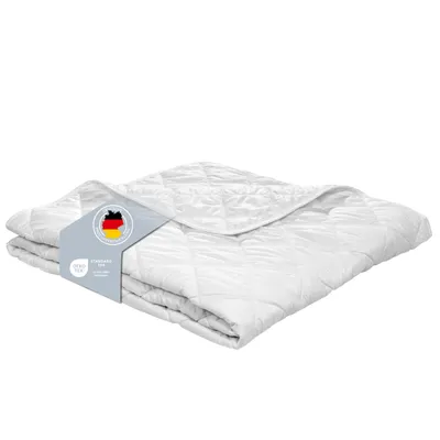 Produktbild von Ultra leichte Bettdecke | 135 x 200 cm | sehr dünne Sommerdecke | XDREAM Pure