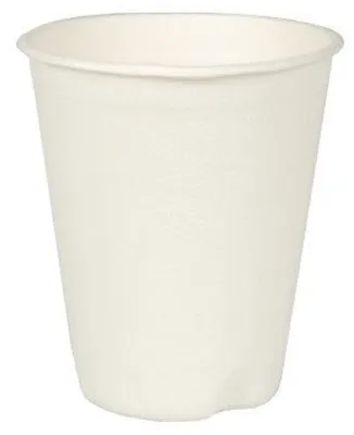 Image de PAPSTAR 89854 PAPSTAR Gobelet en canne à sucre "pur", 0,2 l, blanc, 40 pièces