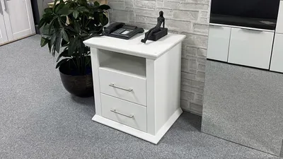 Produktbild von Beistellkommode ENNA Kiefer teilmassiv weiß