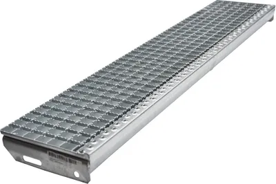Produktbild von Gitterrost-Stufen 30 x 30 mm, feuerverzinkt, rutschhemmend - Breite: 1200 mm, Tiefe: 240 mm
