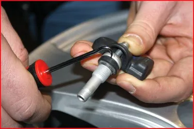 Immagine prodotto di KS TOOLS 917.1385-E Chiave a bussola esagonale da 1/2", 1.1/8'', su gancio