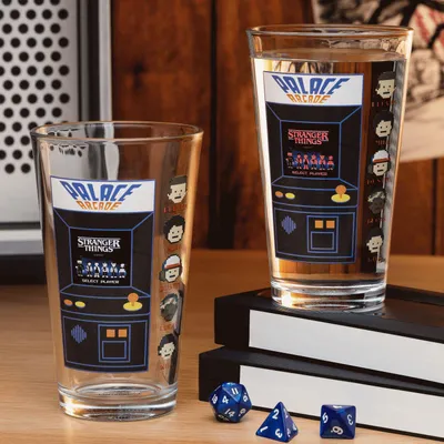 Obrázek produktu pro Paladone Stranger Things Cold Change Glass, Černá, Červená, Průhledná, Bílá, Sklo, 1 kusů, Kužel, Čisté, 450 ml