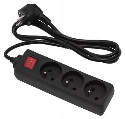 Produktbild von Verlängerungskabel mit Erdung und Schalter, schwarz, 3 Steckdosen, 5m OMY 3x1 Elgotech EPS-305W-2