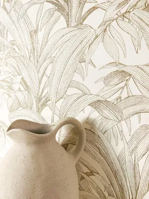 Produktbild von NEWROOM Tapete Weiß Vliestapete Dschungel - Mustertapete Modern Gold  Palmen Blätter Blumentapete Tropisch Dschungeltapete