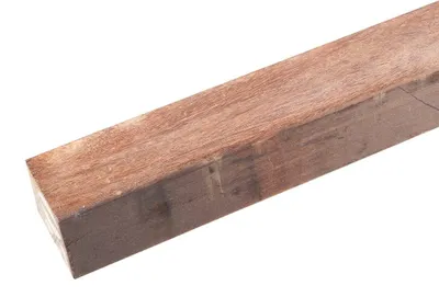 Produktbild von WOODTEX | 2 m | Bongossi 200 cm Zaunbohlenpfosten, gehobelt mit Spitze, witterungsbeständig, pilzresistent, Konstruktionsholz, Hartholz, Zaunpfosten, Gartenpfosten