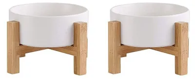 Imagen del producto de Comederos elevados de cerámica con soporte de bambú, con dos cuencos para gatos y perros pequeños