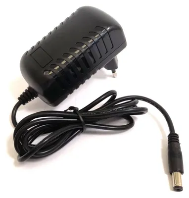 Imagen del producto de Cargador para baterías de 7,2 V - 7,4 V Li-Ion/Li-Po - Conector redondo de 3 A