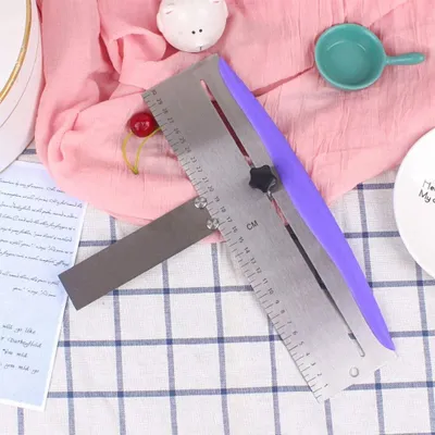 Immagine prodotto di Solidchoice - Spatola regolabile per lisciare e stendere la glassa, ideale per torte perfette