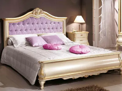 Produktbild von Casa Padrino Luxus Barock Doppelbett Lila / Cremefarben / Gold - Prunkvolles Massivholz Bett im Barockstil - Barock Schlafzimmer & Hotel Möbel - Luxus Qualität -  Italy