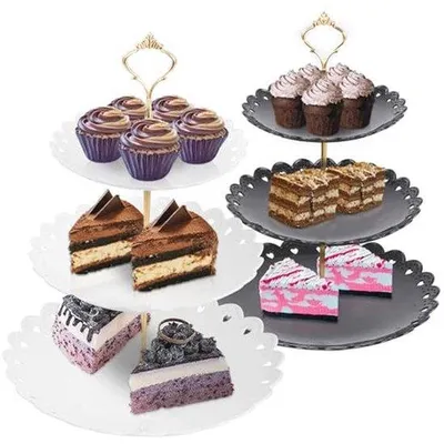 Produktbild von Mehrstöckiger Kuchenständer mit Herzrand - Elegantes Servierplateau für Hochzeiten und Feiern