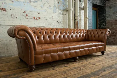 Zdjęcie produktu dla Brązowa, skórzana sofa Chesterfield, 4-osobowa, bardzo duża, sofę tapicerowaną
