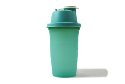 Produktbild von TUPPERWARE 2. WAHL Backen Mix-Fix Mini 250 ml türkis Frische-Mix Mini-Shaker Shaky