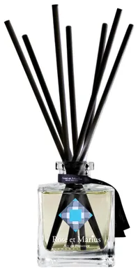 Imagen del producto de Rose et Marius, Una parada en las Calanques, Difusor de aromas de bambú, 200 ml