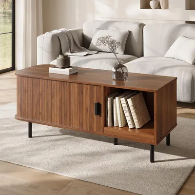 Produktbild von Merax Couchtisch mit Schiebetür, Wohnzimmertisch mit Stauraum und offenem Fach, Sofatisch mit Lamellenoptik, Metallbeinen, rechteckiger, Nussbaum