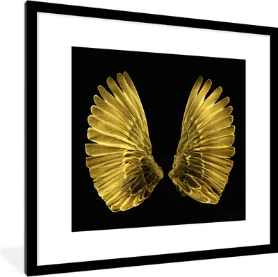 Produktbild von MuchoWow® MuchoWow® Gerahmtes Poster Goldene Flügel auf schwarzem Hintergrund 40x40 cm - Poster mit zchwarzem Bilderrahmen - Poster - Plakat im Rahmen