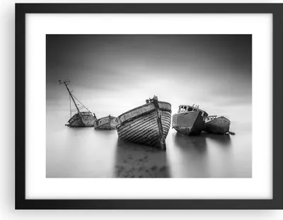 Produktbild von Gerahmtes Poster - Schwarzer Rahmen - £ódŸ Wrack Schiff - 40x30 cm - Wand Bild - Wanddeko - Wandbilder - Kunstposter - Wandposter - Bilderrahmen - Bilder - Kunstdruck - P2BAA40x30-4999