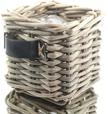 Produktbild von VAN DER LEEDEN Rattan Übertopf Grau quadratisch mit Folienauskleidung 35 x 35 cm