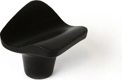 Obrázek produktu pro Blistr se 4 kovovými nábytkovými knoflíky, matně černý povrch mod.749 32x31mm rei