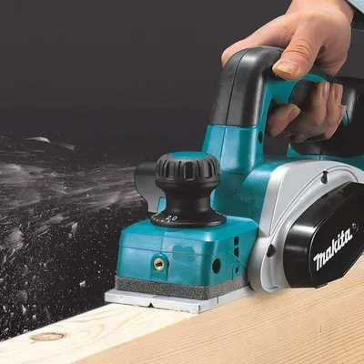 Image de Rabot sans fil MAKITA DKP180ZJ 18 V 82 mm