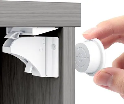 Produktbild von Unyqoos® Unsichtbare magnetische Schranksicherung & Schubladensicherung – 12 Schlösser, 3 magnetische Schlüssel, selbstklebend, werkzeugfrei, für Türen bis 35 mm